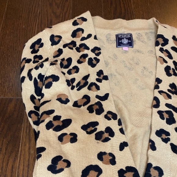 Victoria Secret Pink Cardigan - Picture 5 of 5